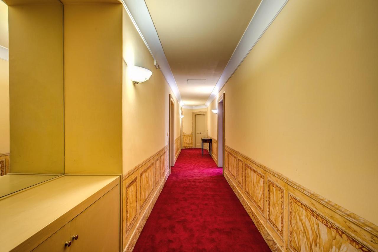 Elegant Flat By The Vatican Dx Apartment Rome Bagian luar foto