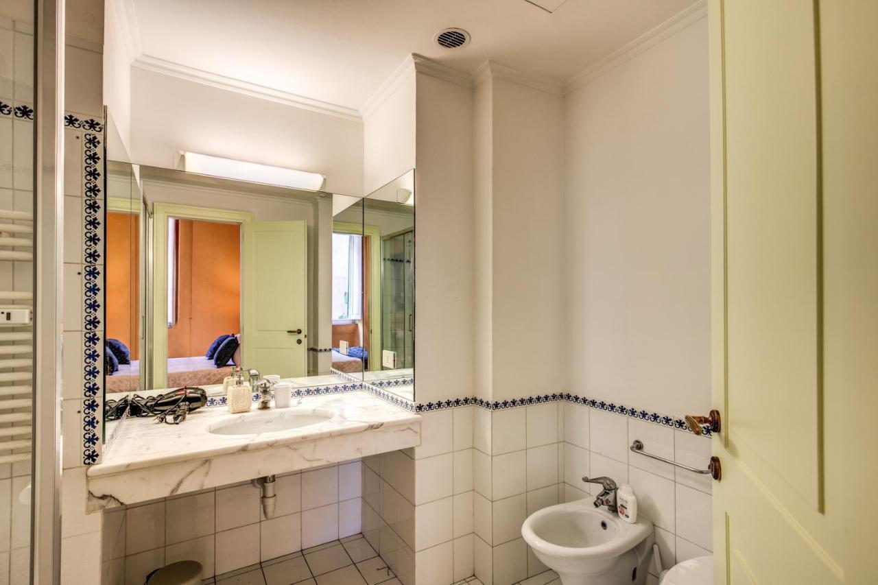 Elegant Flat By The Vatican Dx Apartment Rome Bagian luar foto